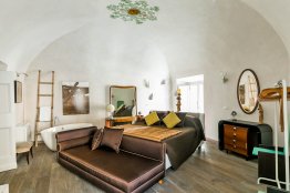 Trastevere luxury design apartment for rent in Rome