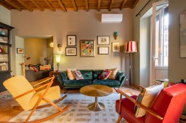 Campo de Fiori Stylish Apartment: Up to 4+2 people