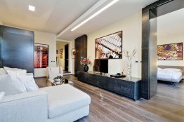 Vittoria Apartment Up to 4 people | Spanish Steps luxury apartment