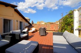 Campo de Fiori luxury apartment with Terrace - Sleeps 4 people