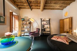 Bologna charming apartment: Up to 2 people