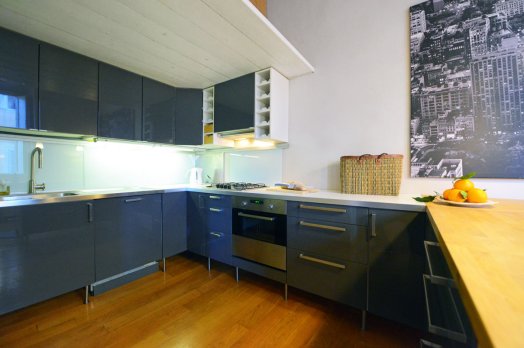 Trastevere large apartment for rent for families and groups of friends