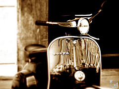 vintage-vespa.jpg